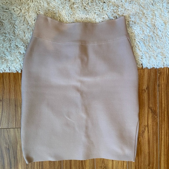 Dynamite light pink Mini Pencil Skirt Cocktail - Picture 4 of 5